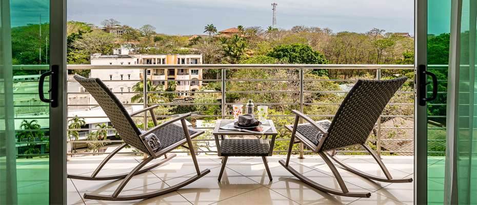 Town of Tamarindo Condo with View from the Den